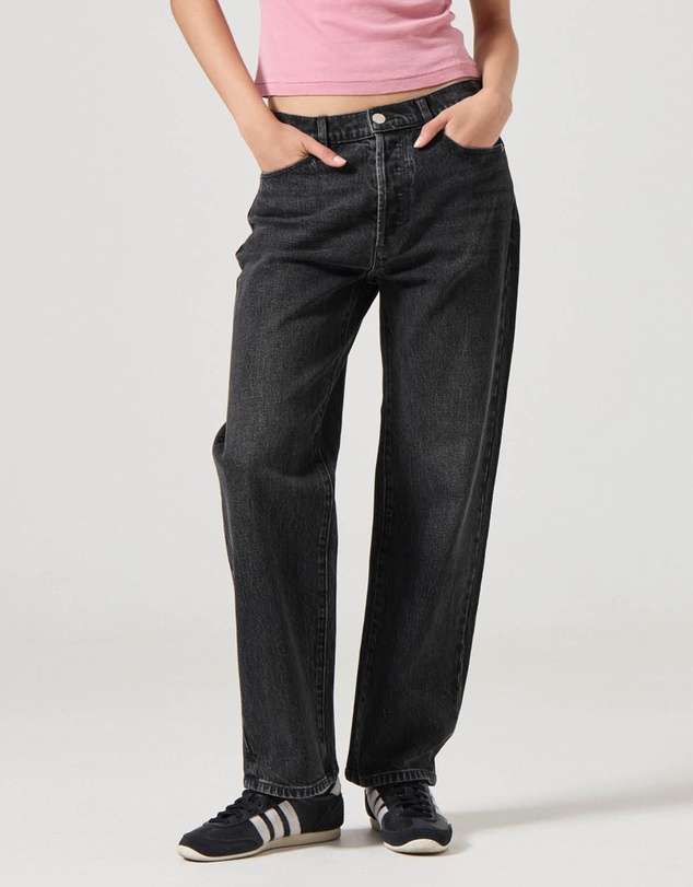 90s Boyfriend Moon Rock Jeans - Moon Rock