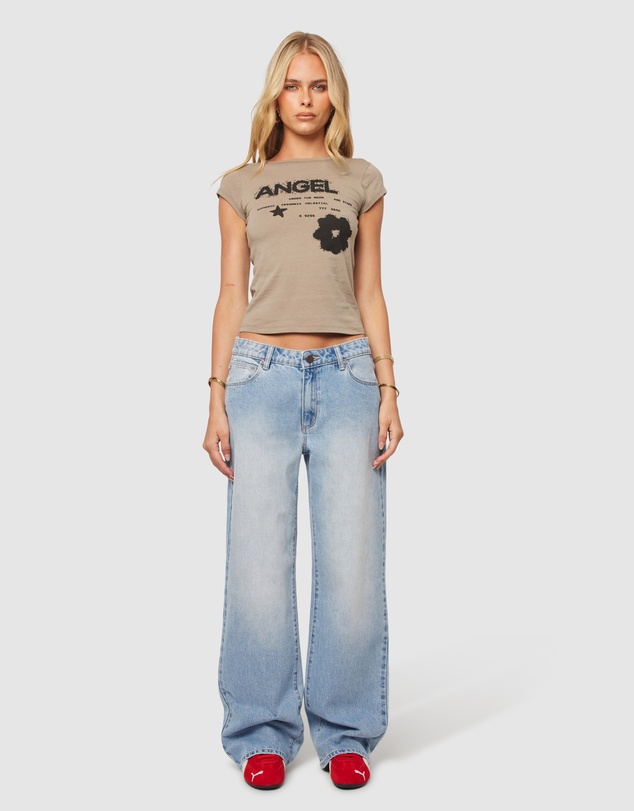 99 Baggy Kaia Worn - Kaia Worn