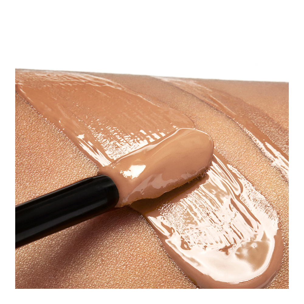 All Hours Precise Angles Concealer slider