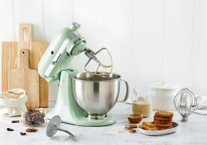 Artisan Tilt-Head Stand Mixer KSM192 slider