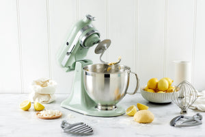 Artisan Tilt-Head Stand Mixer KSM195 slider