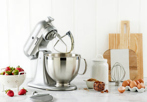 Artisan Tilt-Head Stand Mixer KSM195 slider