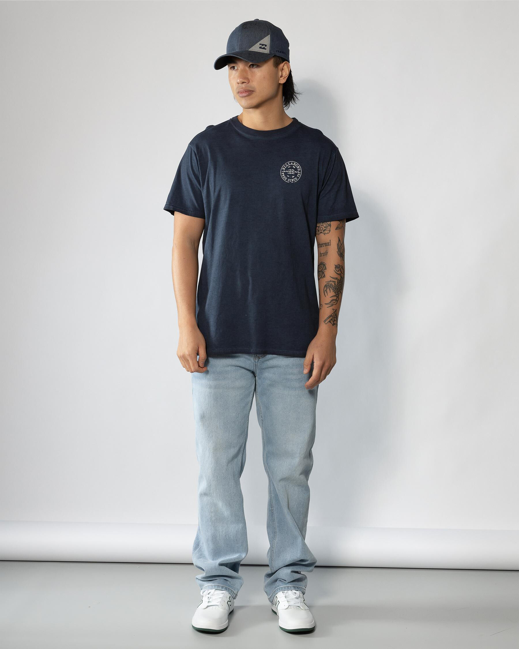 Big Wave Daz T-Shirt - Dusty Navy slider