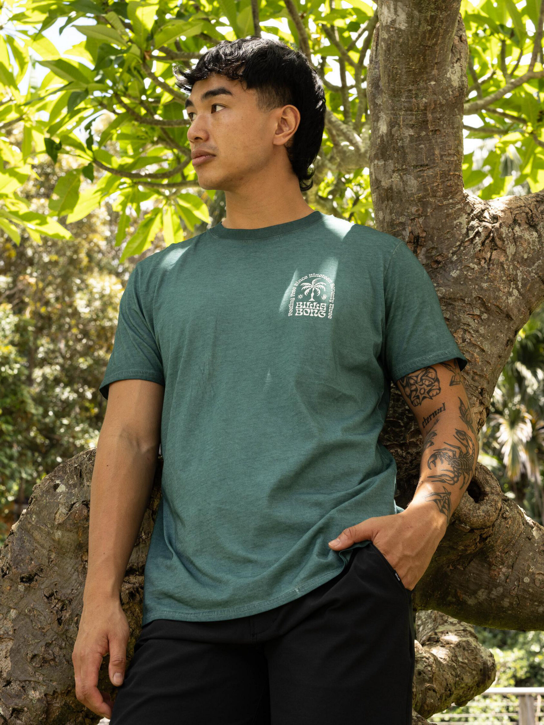 Big Wave Shazza Short Sleeve T-Shirt - Marine Green slider