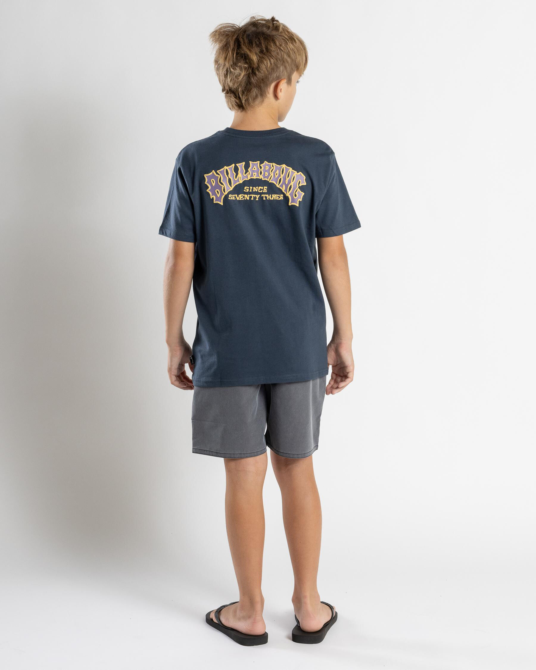 Boys' 73 Arch T-Shirt - Dusty Navy slider