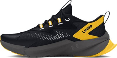 Boys' Grade School UA Scramjet 6 Running Shoes slider