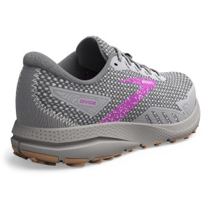 Brooks Divide 4 - Womens Trail Running Shoes - Oyster/Black Pearl/Violet slider