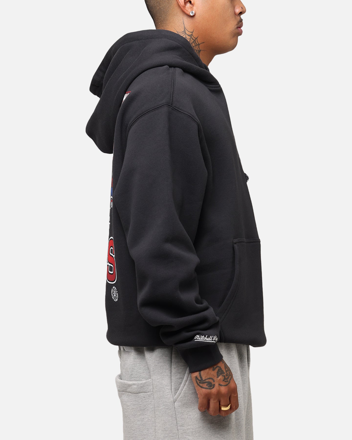 Chicago Bulls Back To Back Hoodie slider