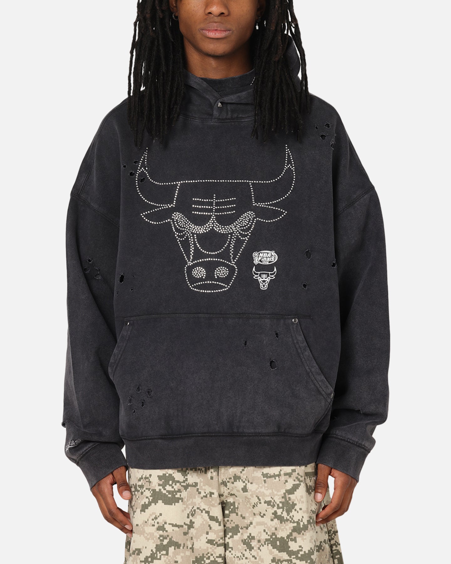 Chicago Bulls Distressed Rhinestone Logo Hoodie