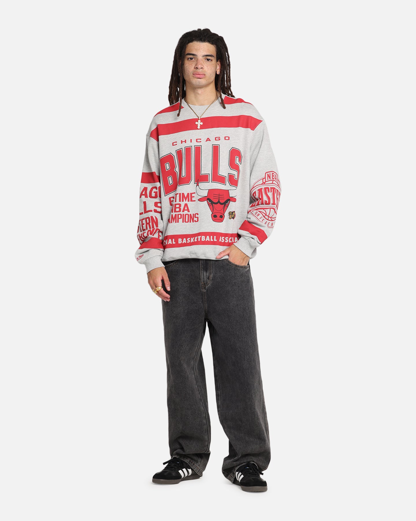 Chicago Bulls Letterform Crewneck slider