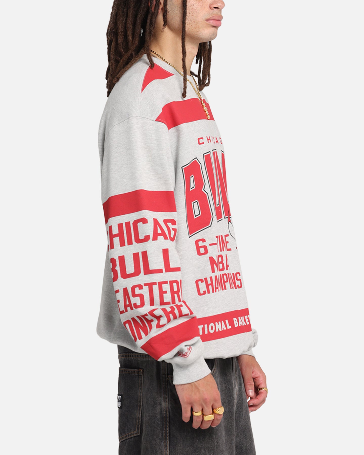 Chicago Bulls Letterform Crewneck slider
