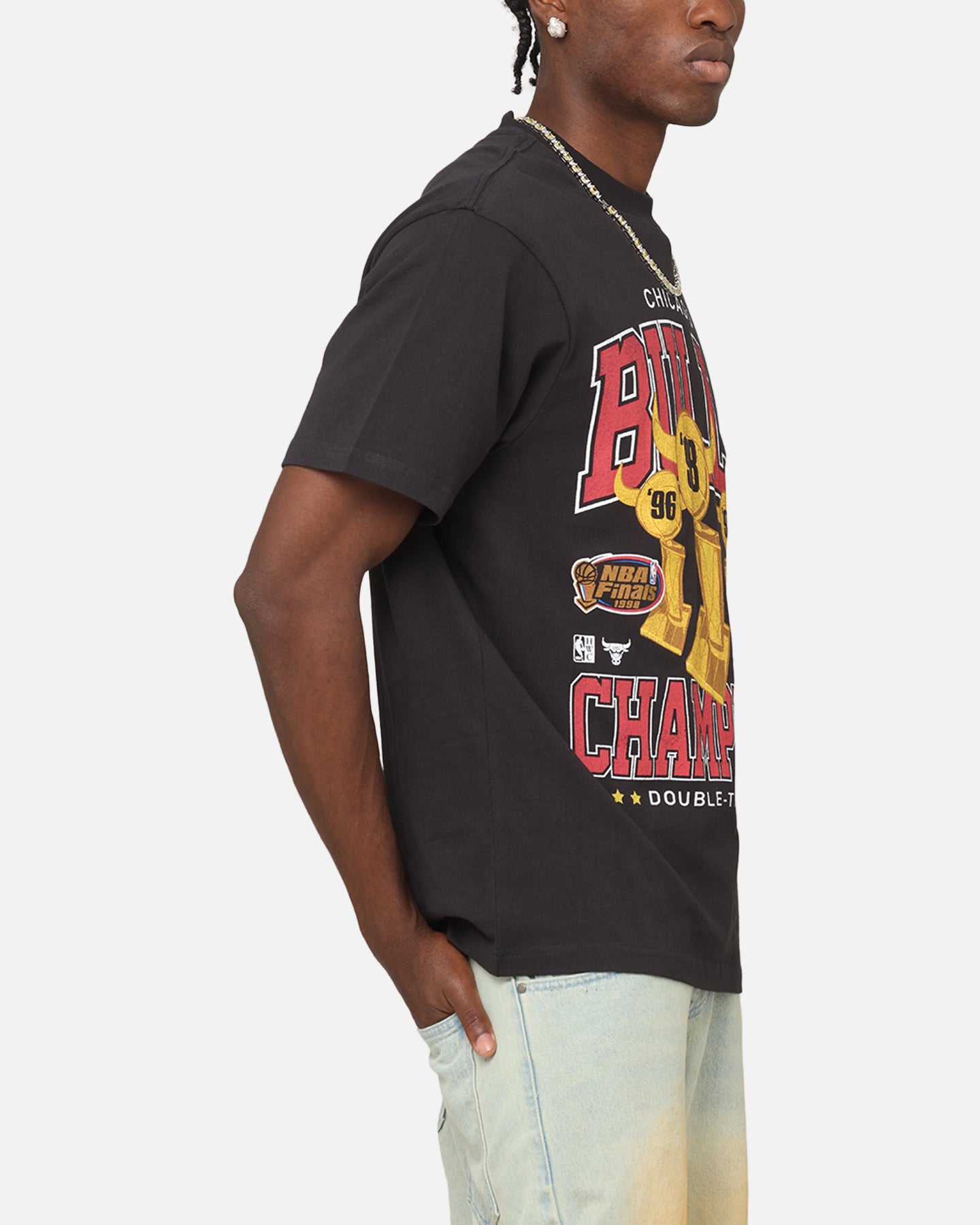 Chicago Bulls Pinnacle T-Shirt slider