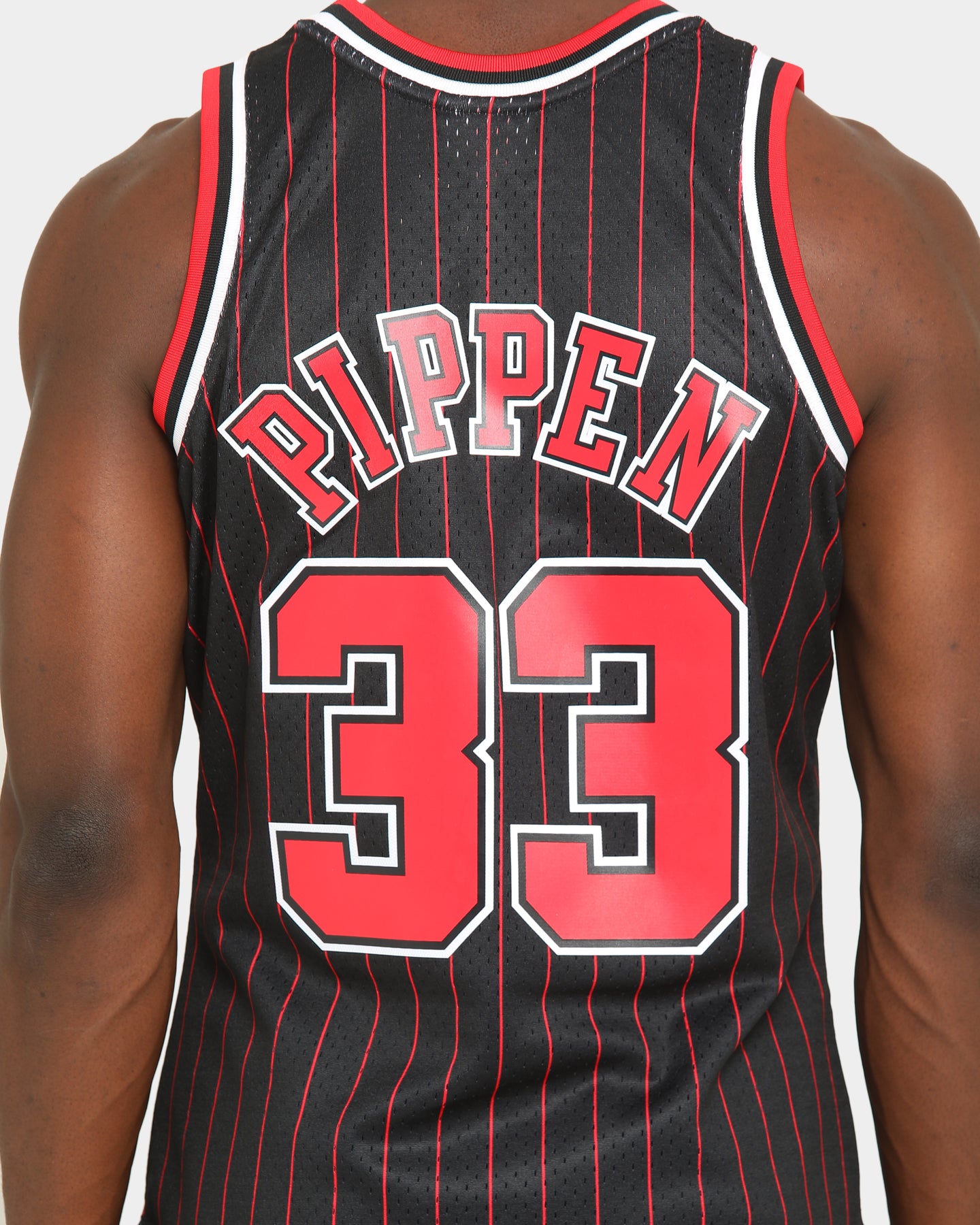 Chicago Bulls Scottie Pippen '95-'96 #33 Swingman Jersey slider