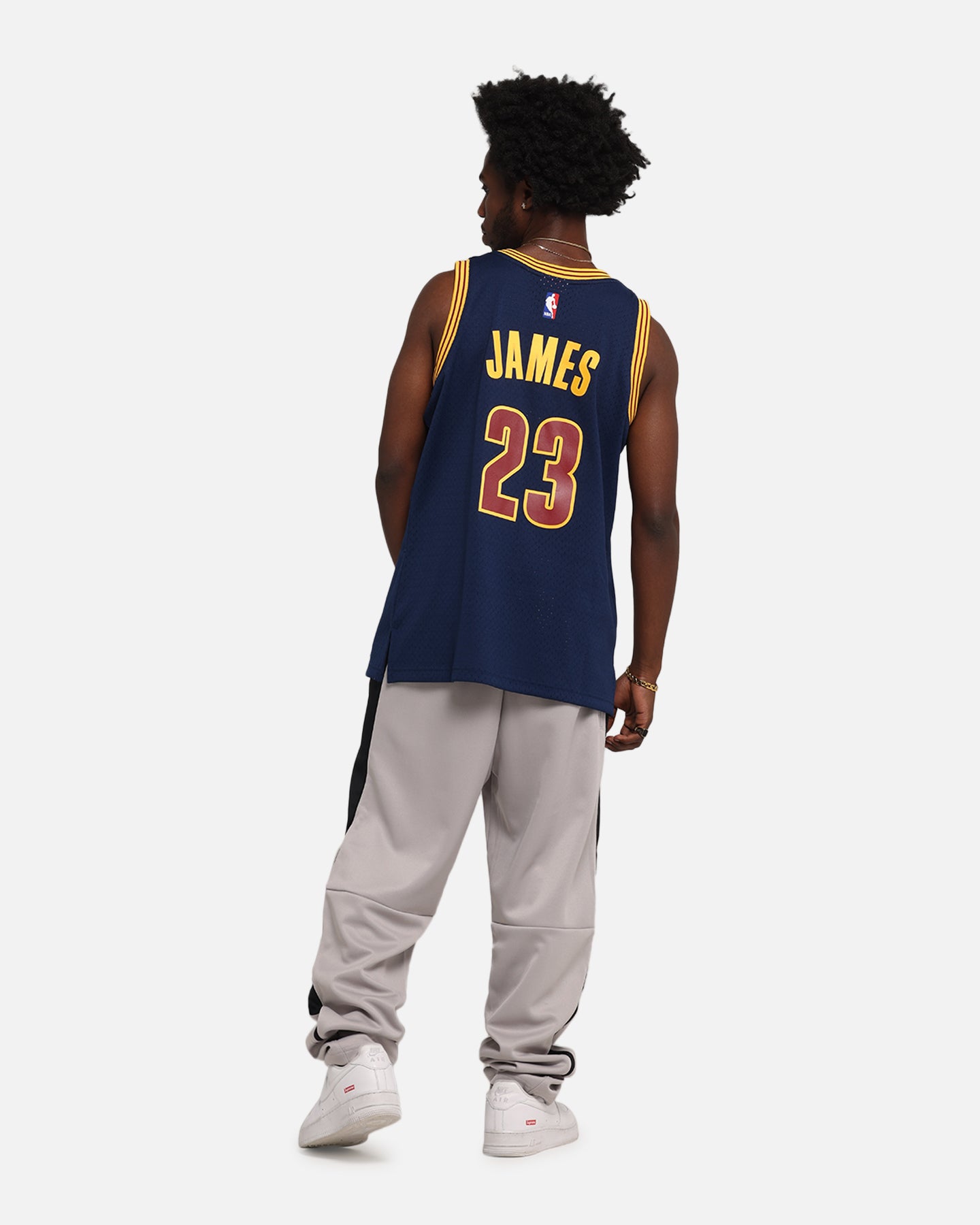 Cleveland Cavaliers Lebron James Swing Jersey slider