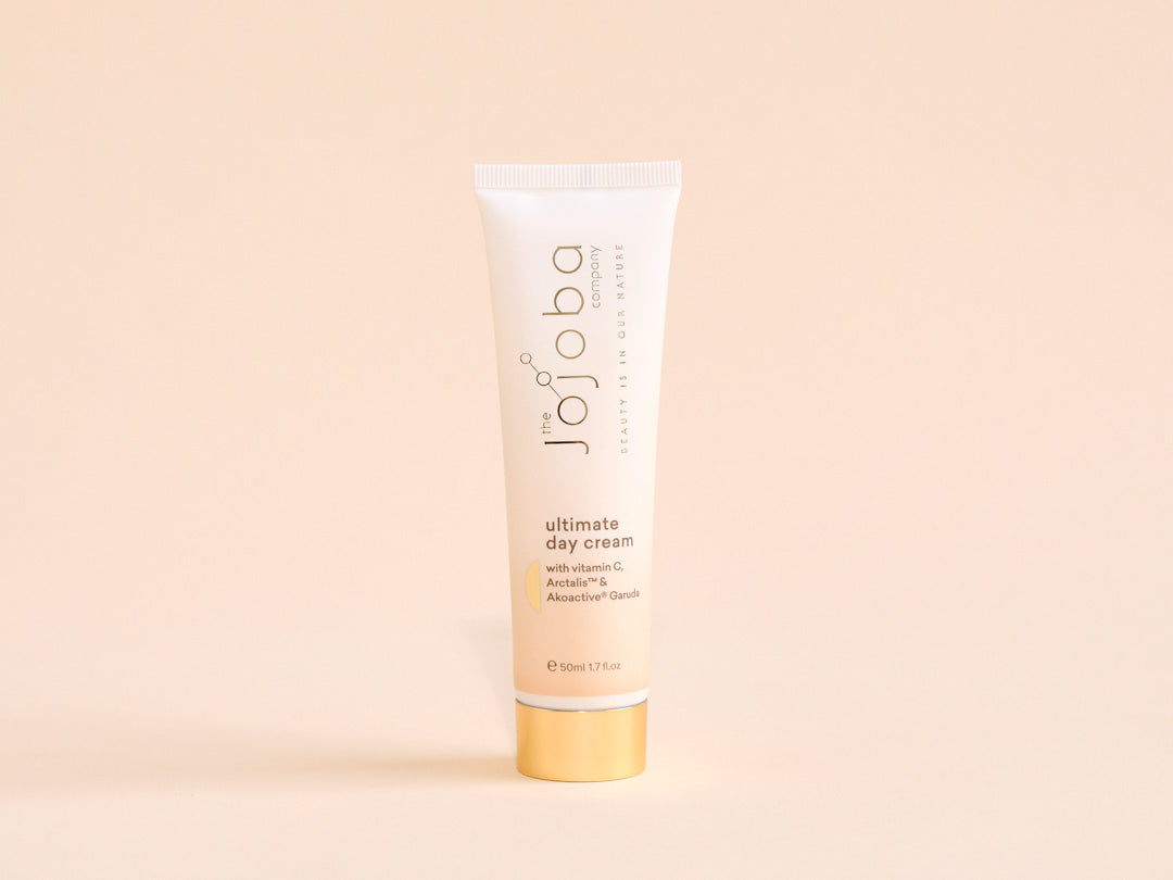 Daily Glow Exfoliating PHA Tonic slider