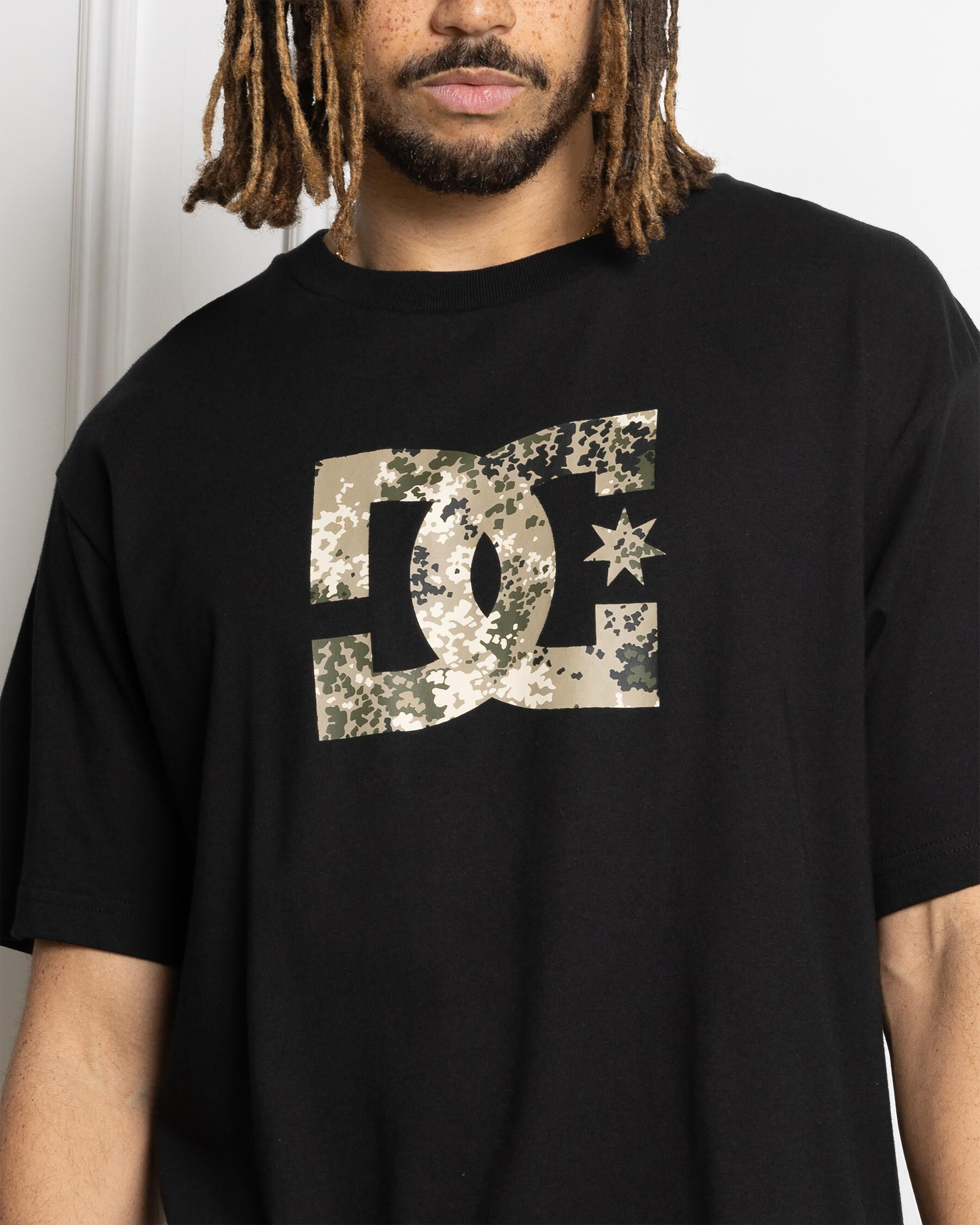 DC Star Fill T-Shirt - Black slider