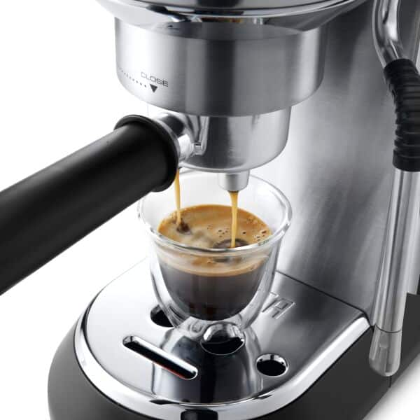 Dedica Arte Manual Coffee Machine slider