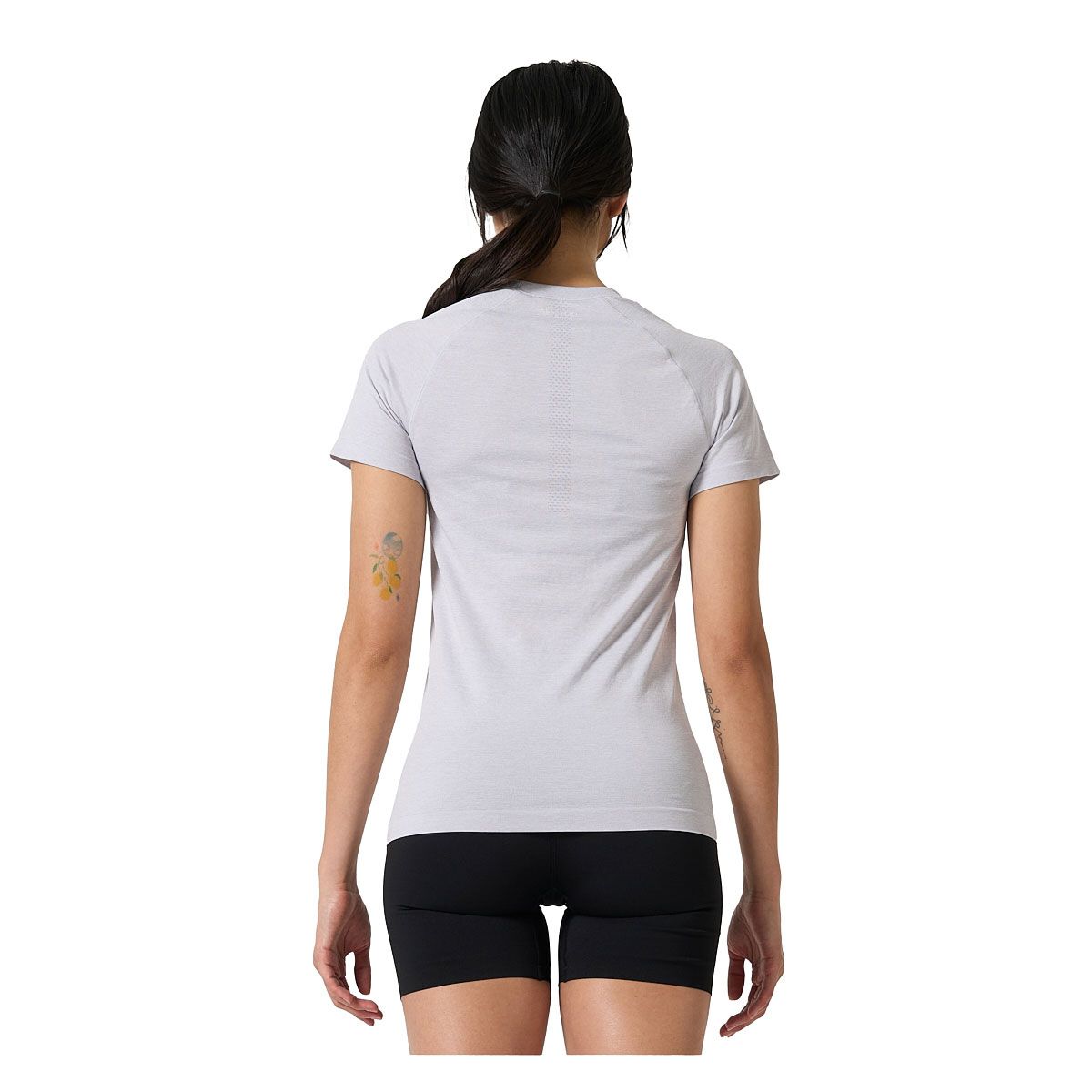 Ell/Voo Womens Reili Seam Free Training Tee - Silvermarle slider