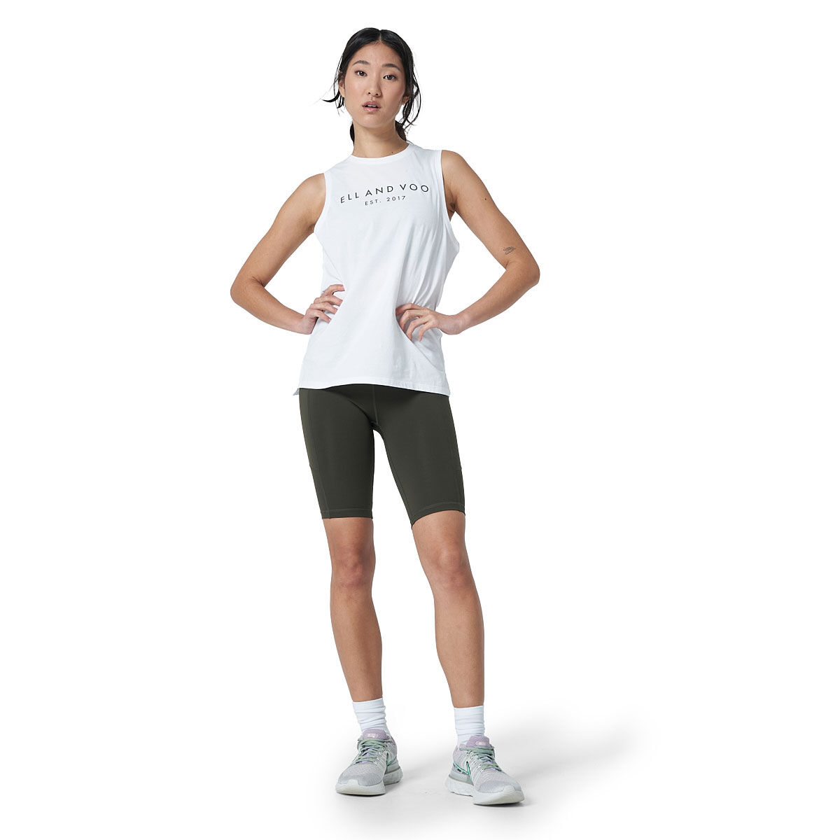 Ell/Voo Womens Taylor Muscle Tank White XL - White slider