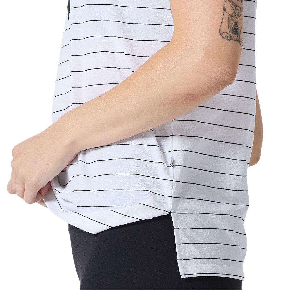 Ell/Voo Womens VT Taylor Muscle Tank - White marle slider