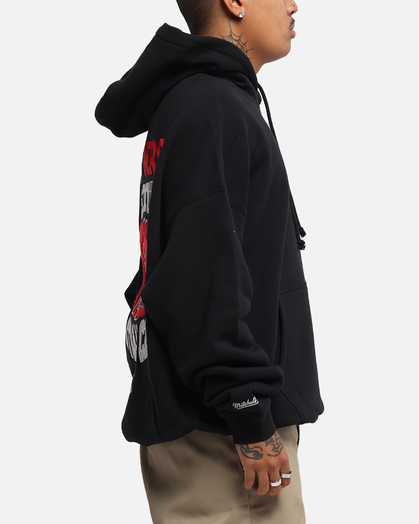 Essendon Bombers Team Hoodie slider