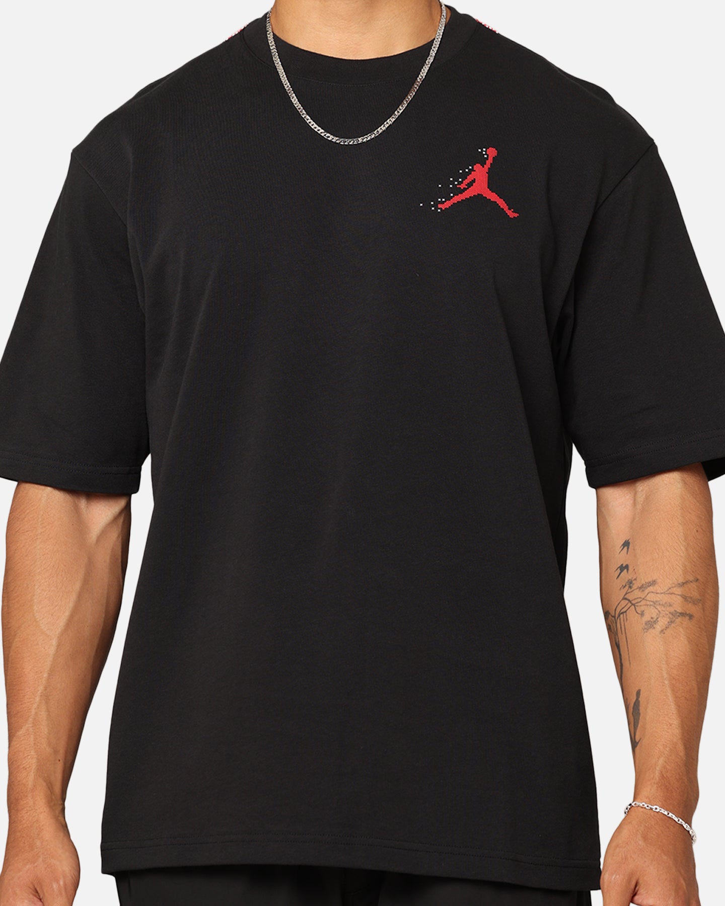 Flight Essentials Holiday T-Shirt slider