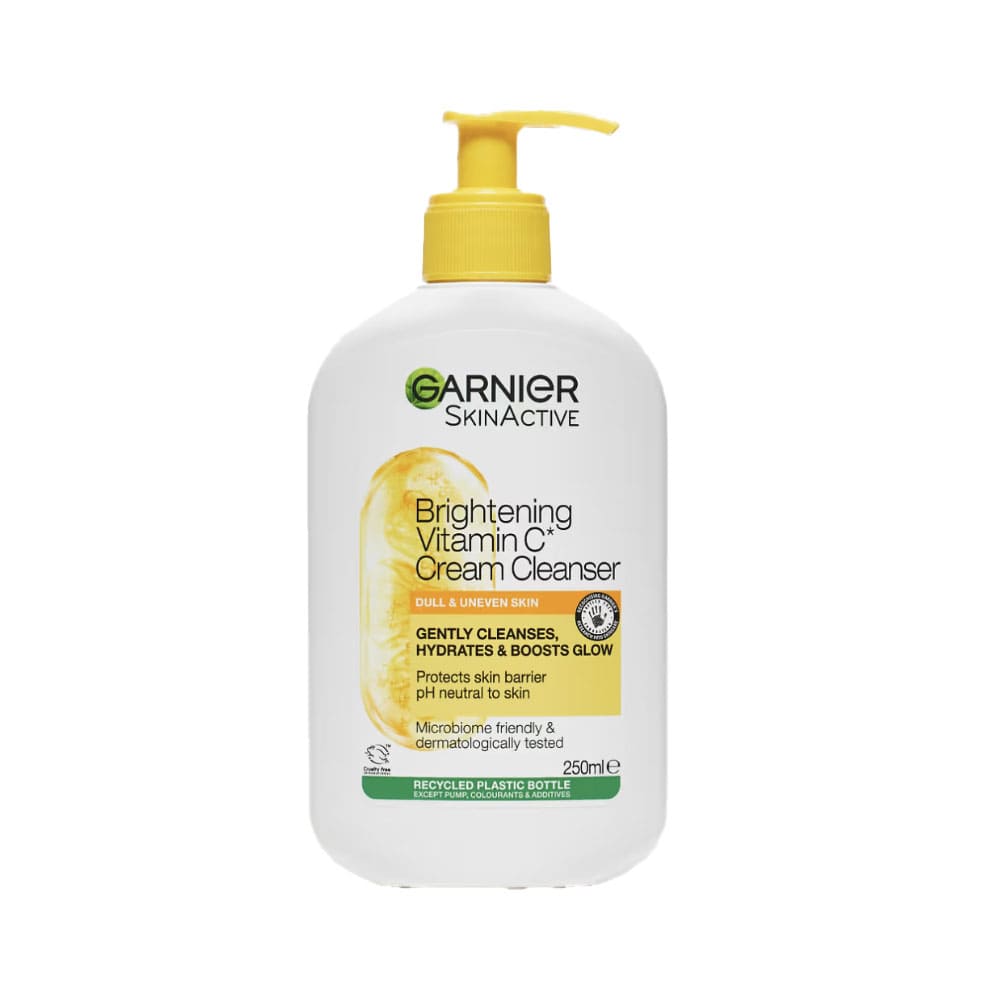 Garnier Skin Active Brightening Vitamin C Cream Cleanser 250ml slider