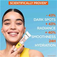 Garnier Vitamin C Glow Daily Tinted Eventone Fluid SPF 50+ 40ml slider