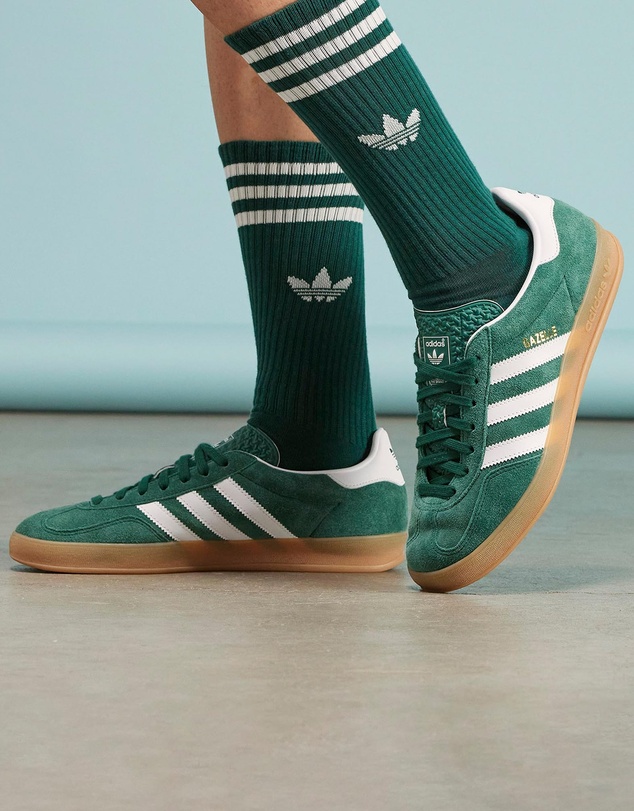 Gazelle Indoor Shoes - Unisex - Collegiate Green, White & Gum