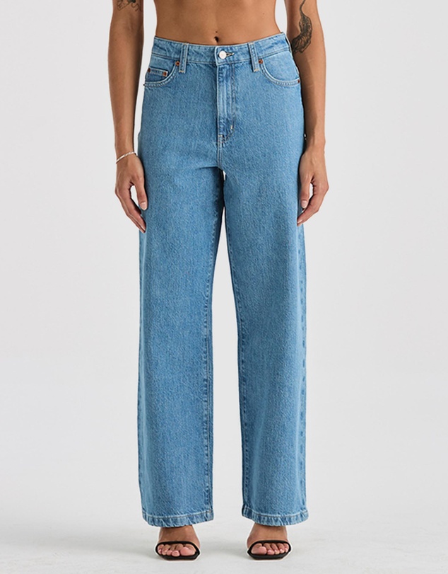 Hi Wide Jeans - Petite - Worn In Blue