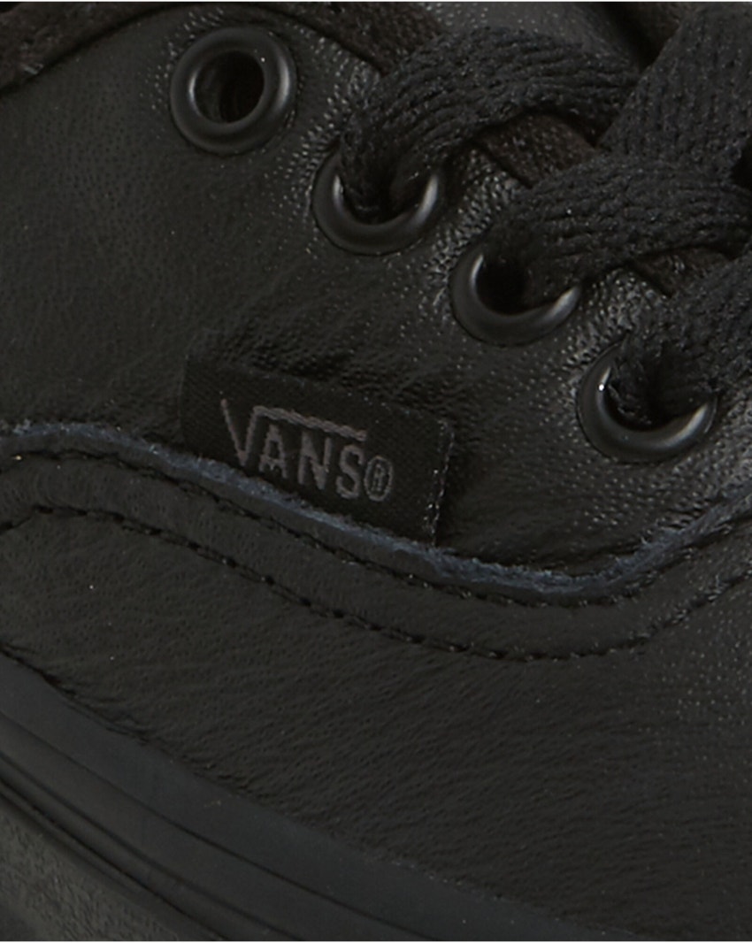 KIDS AUTHENTIC - BLACK/TRUE WHITE slider
