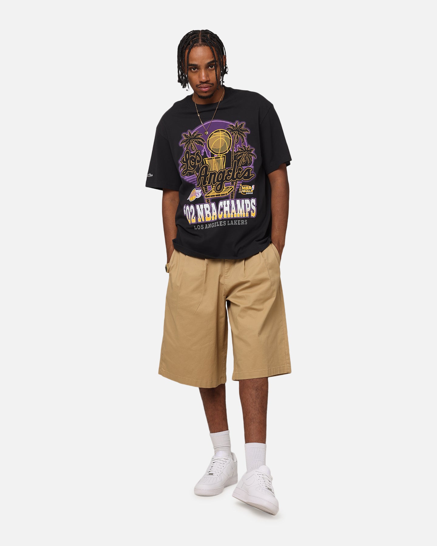 Los Angeles Lakers '02 NBA Champs T-Shirt slider