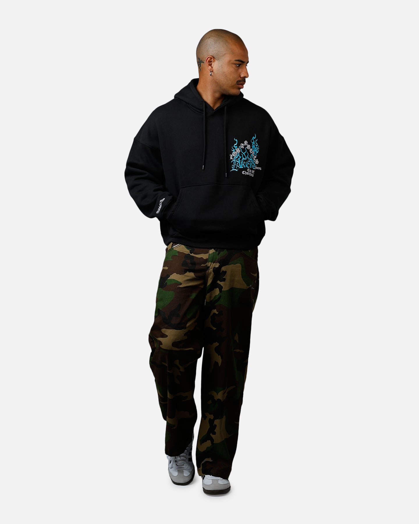 Los Angeles Lakers City Of Champions Hoodie slider