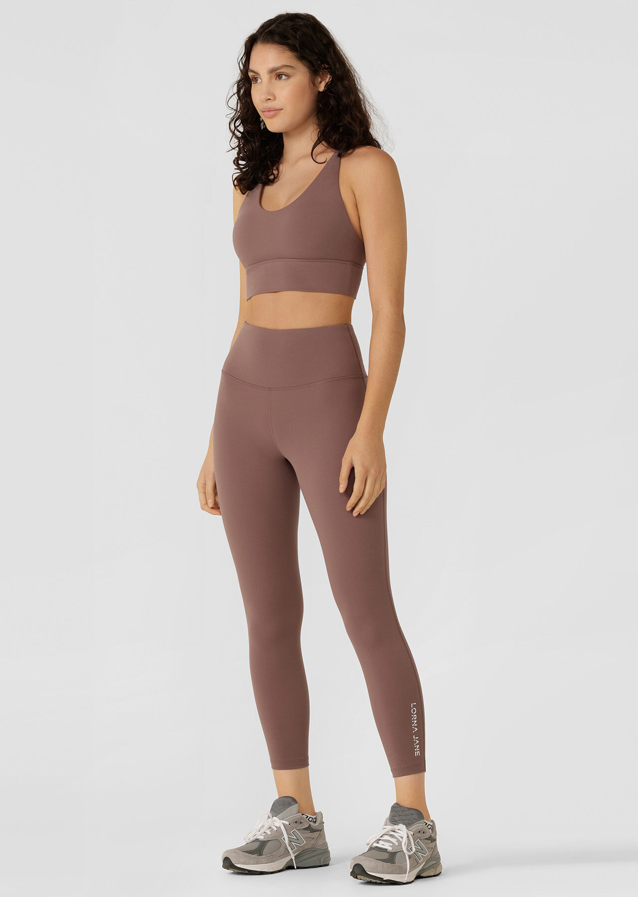 Lotus No Chafe Phone Pocket Ankle Biter Leggings - Stone slider