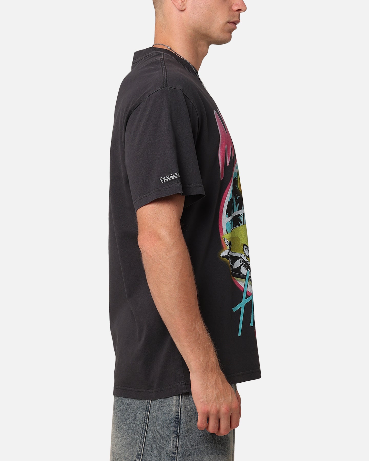 Miami Heat Cruising T-Shirt slider