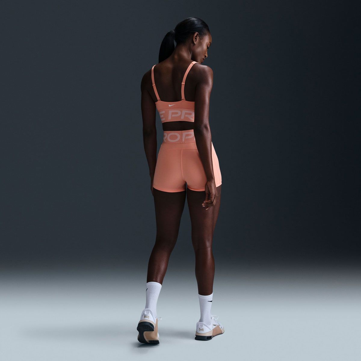 Nike Pro Womens Sculpt Dri-FIT High Rise 3 Inch Short Tights Apricot M - Apricot slider