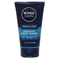 Nivea Feeling Protected Gift Bag slider