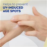 NIVEA Q10 3-in-1 Anti-age Hand Cream with UV Filters 100ml slider