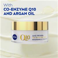 NIVEA Q10 Anti-Wrinkle Mature Day Cream SPF15 50ml slider