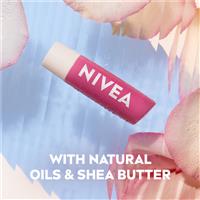 NIVEA Soft Rose Moisturising Lip Balm 4.8g slider