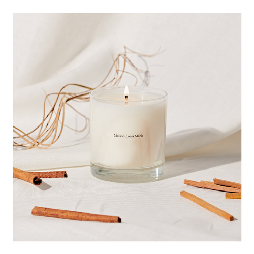No.04 Bois De Balincourt Candle slider