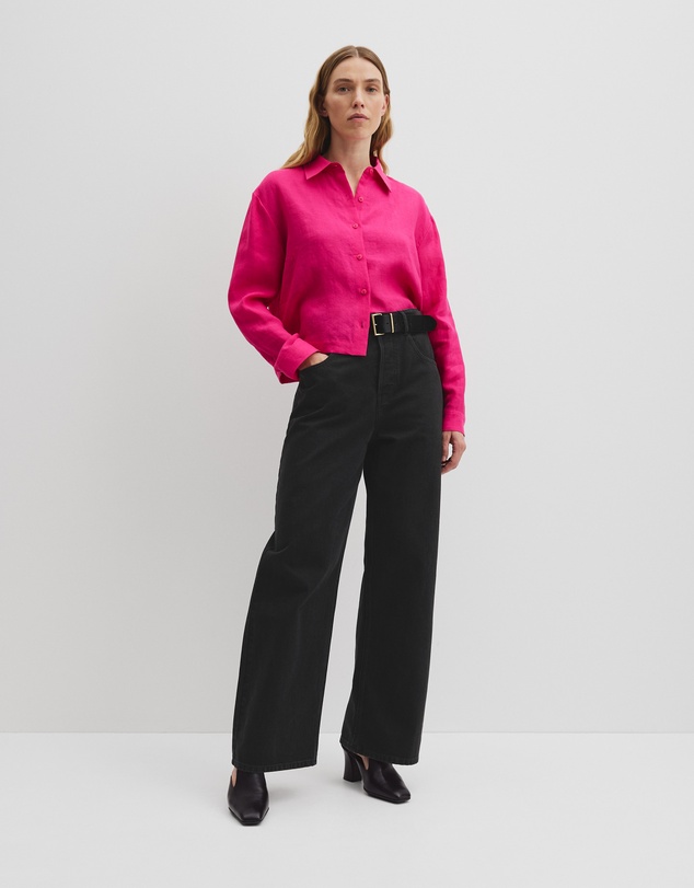 Organically Grown Linen Crop Shirt - Raspberry