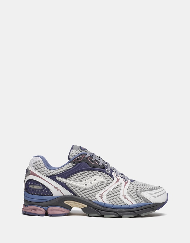 Progrid Triumph 4 - Men's - White & Blue