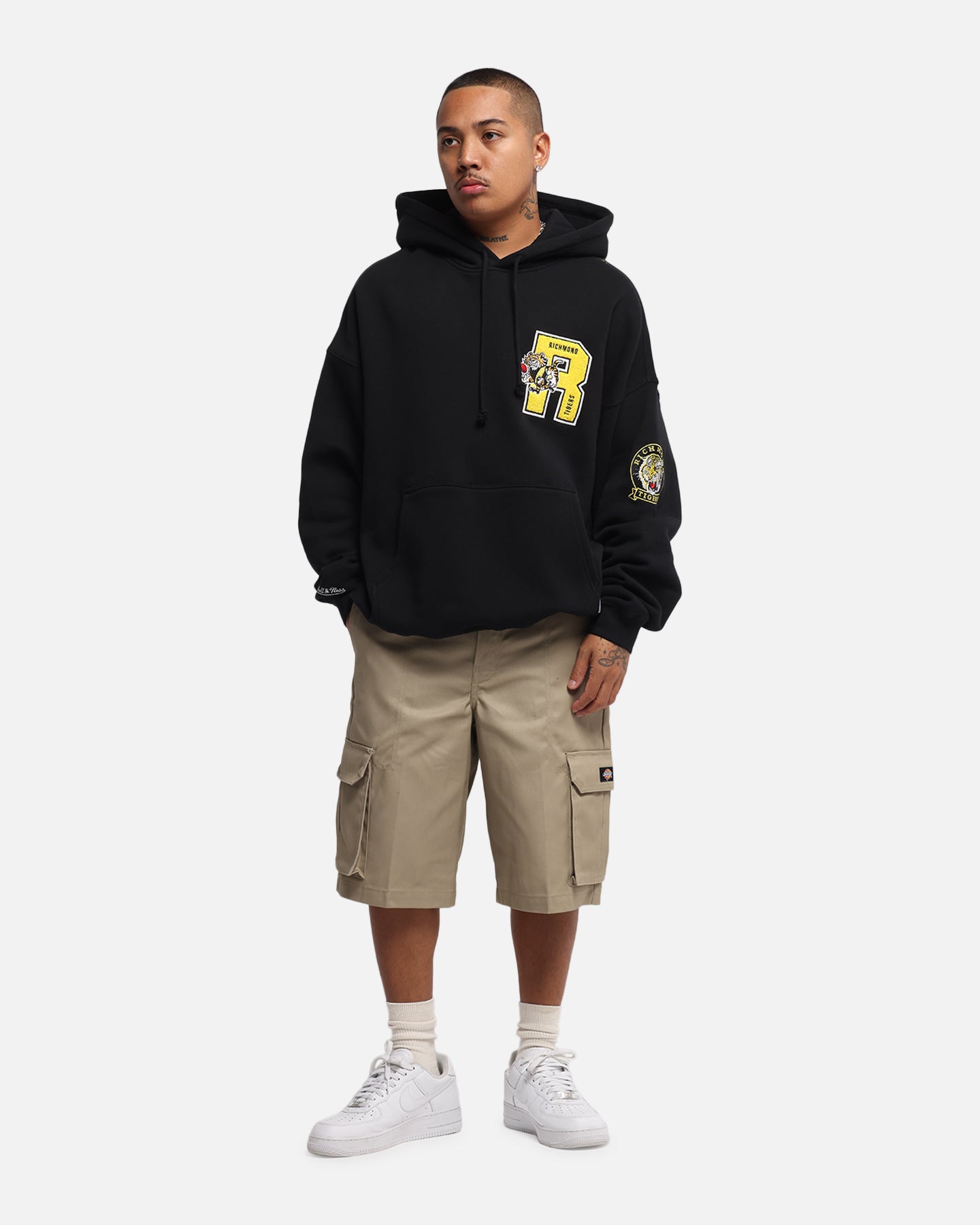 Richmond Tigers Team Hoodie slider