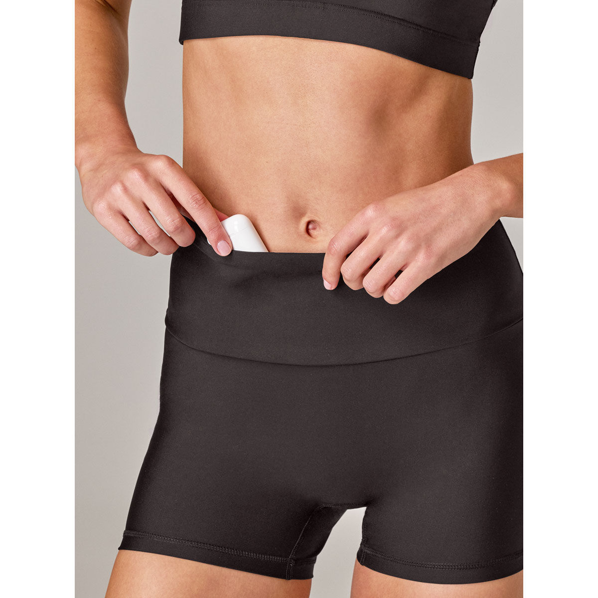 Running Bare Womens Camelflage No Seam 3 Inch Bike Shorts - Black slider