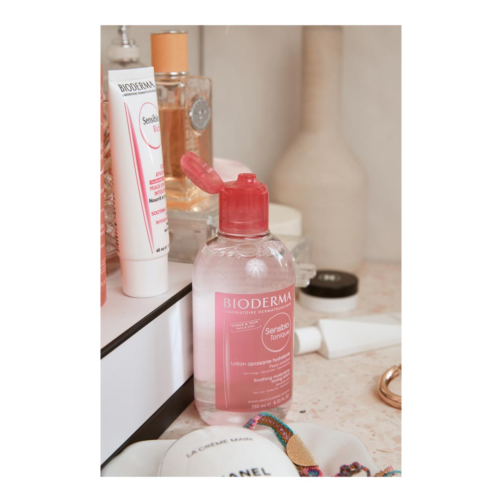 Sensibio Tonique Soothing Toner slider