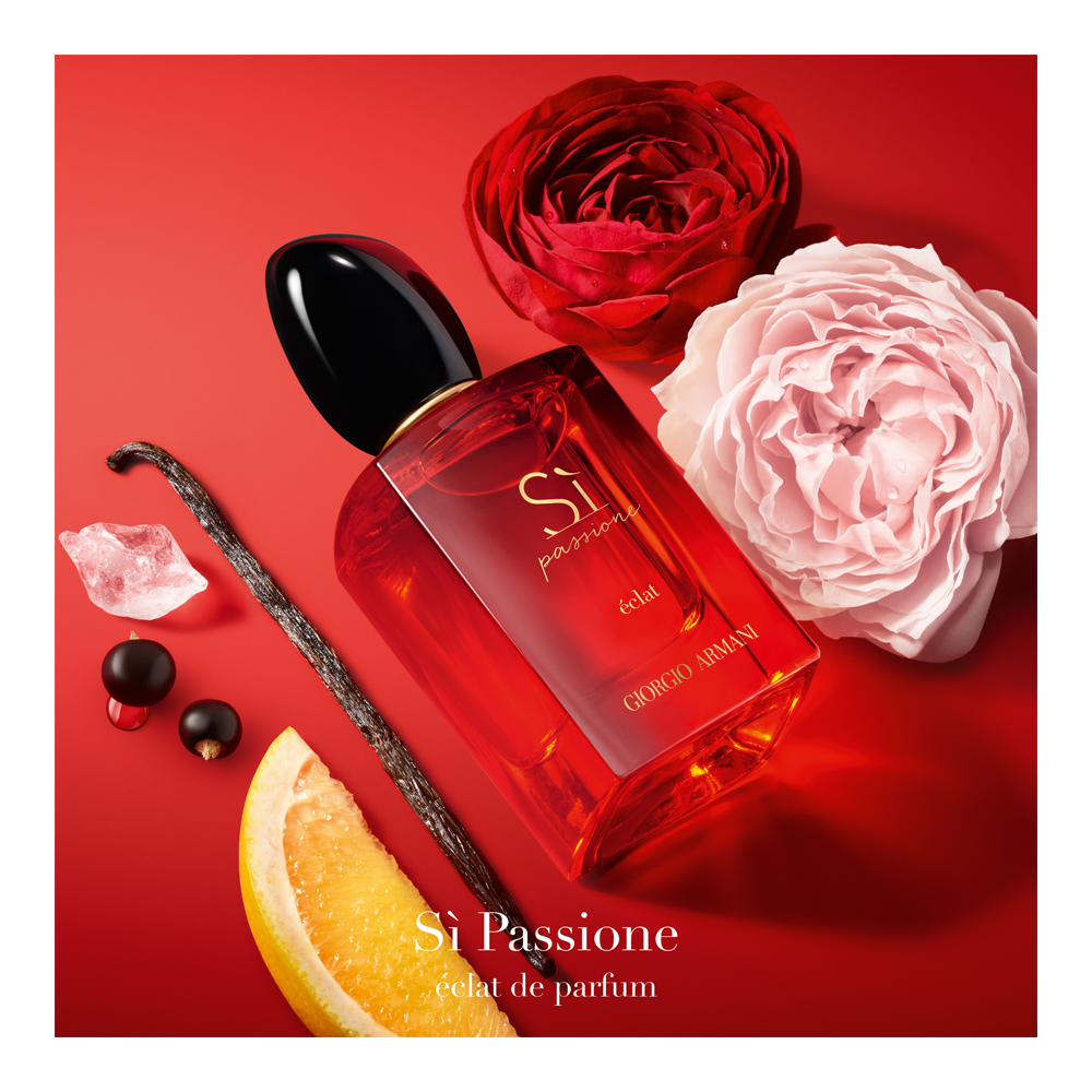 Si Passione Eau De Parfum slider