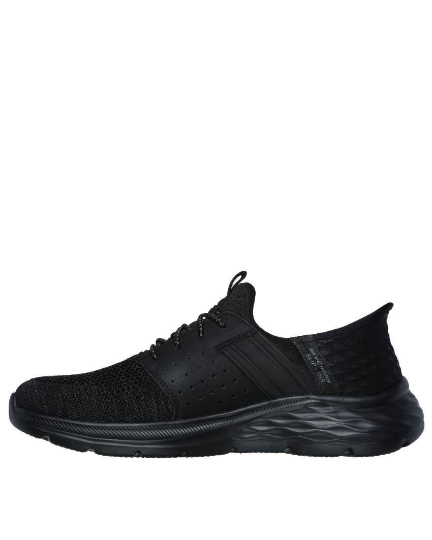 Skechers Slip-Ins Relaxed Fit: Garner - Newick Extra Wide Fit - BLACK/BLACK slider