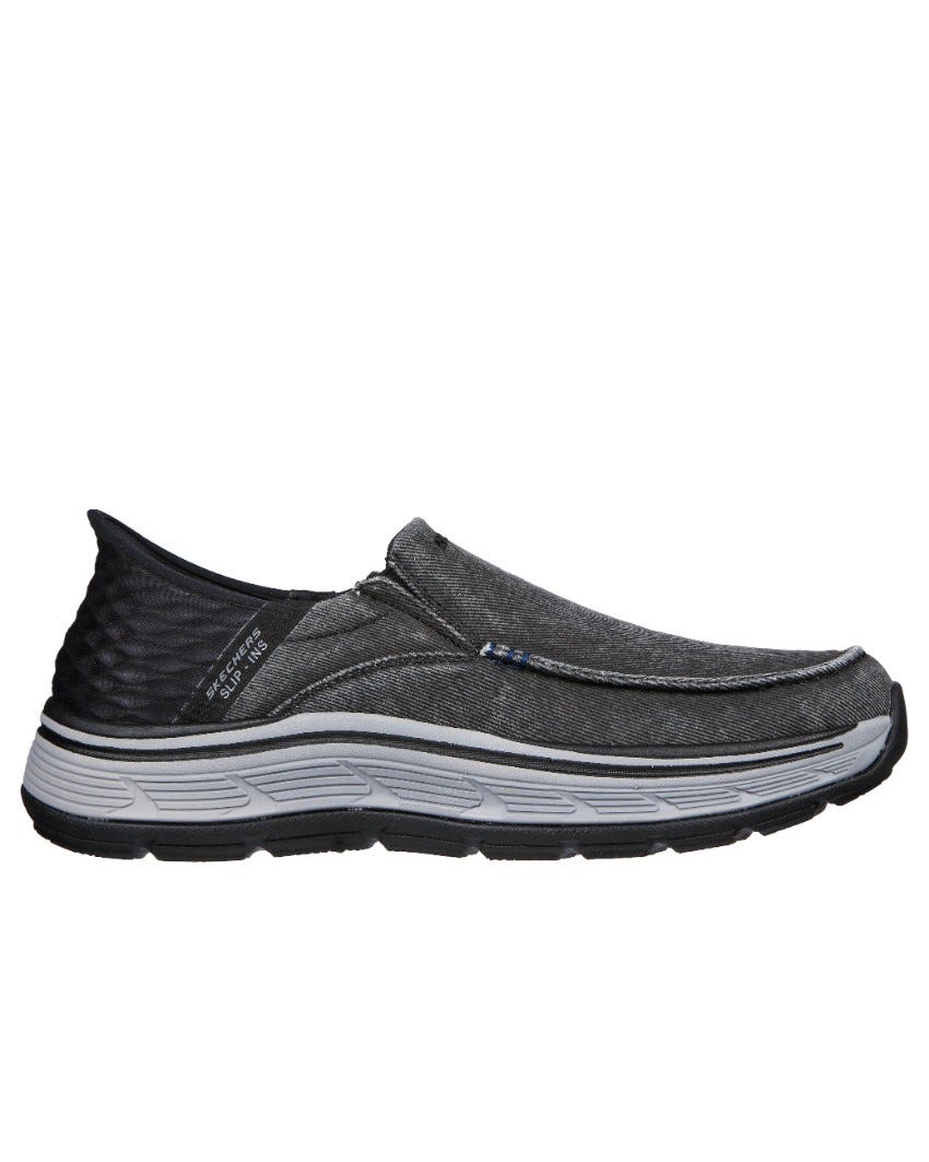 Skechers Slip-Ins: Remaxed - Fenick - BLACK slider