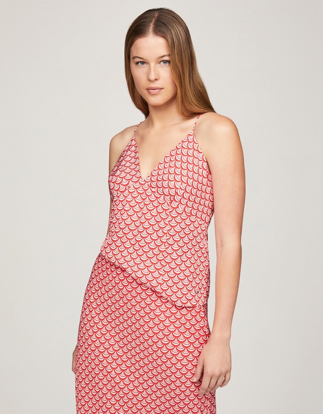 Slim Print Sleeveless Top - Red Small Scale Seal Allover